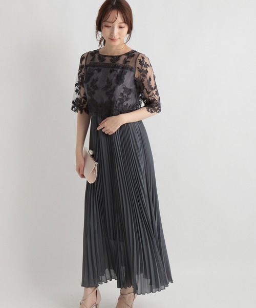 Andemiu（アンデミュウ）の「【WEB限定】シシュウレースプリーツ5分袖ドレス259085（ドレス・レディース・パープル/カーキ/サンドグレー/グリーン・FREE）」の22枚目の写真