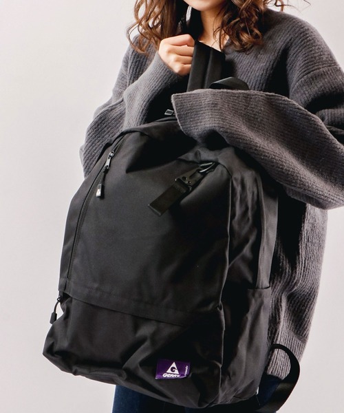 GERRY（ジェリー）の「GERRY はっ水加工 サスティナブル リプリーブ リュックサック デイバッグ  男女兼用（バックパック/リュック・メンズ・ブラック/ベージュ/カーキ/マルチ・FREE）」の5枚目の写真