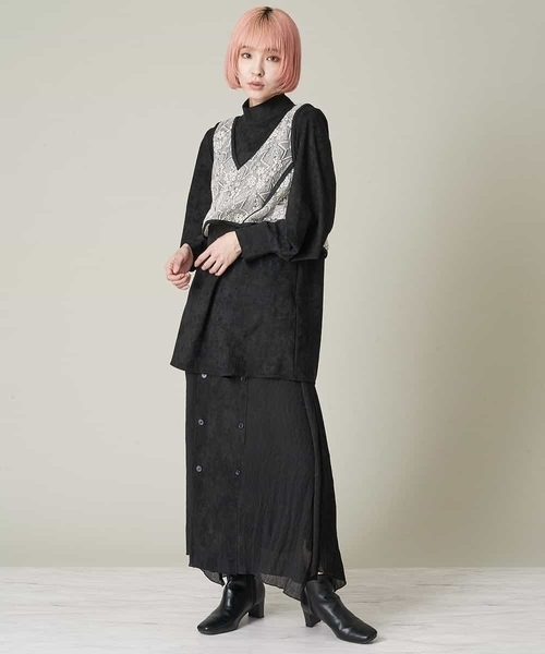 A de a.v.v（アードアー・ヴェ・ヴェ）の「（SET UP対応/2点セット）2WAYレースベスト×プチハイネックスウェードブラウス（シャツ/ブラウス・レディース・ライトピンク/ブラック・36/38）」の4枚目の写真
