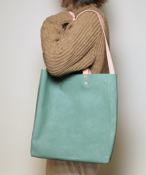THE SUPERIOR LABOR(シュペリオールレイバー)の「paint canvas bag L(トートバッグ・メンズ・ホワイト/グリーン/ブルー・FREE)」の1枚目の写真