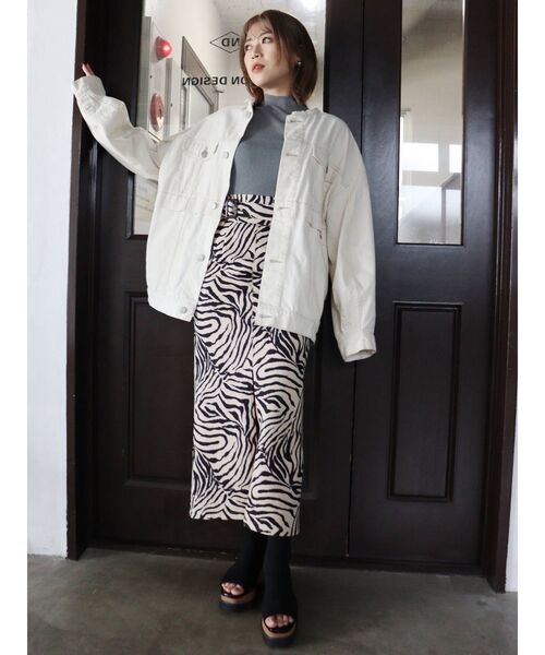 MURUA（ムルーア）の「コルセットベルトペンシルスカート（スカート・レディース・ブラック/グリーン/アイボリー/その他1・1/2）」の13枚目の写真