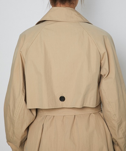 RIVE DROITE（リヴドロワ）の「オーバートレンチコート（トレンチコート・レディース・ベージュ/サーモンピンク・FREE）」の6枚目の写真