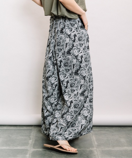 refinedworks(リファインドワークス)の「ペイズリー柄タックワイドPT(その他パンツ・レディース・ブラウン/ブラック・FREE)」の14枚目の写真