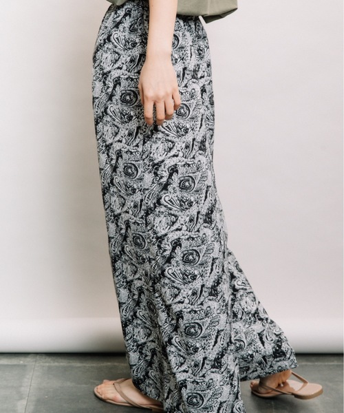 refinedworks(リファインドワークス)の「ペイズリー柄タックワイドPT(その他パンツ・レディース・ブラウン/ブラック・FREE)」の15枚目の写真