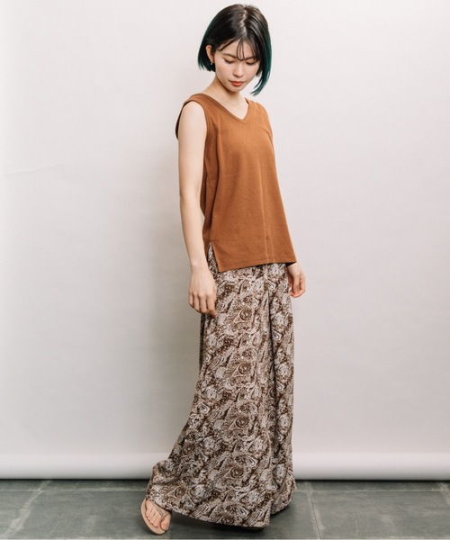 refinedworks(リファインドワークス)の「ペイズリー柄タックワイドPT(その他パンツ・レディース・ブラウン/ブラック・FREE)」の10枚目の写真