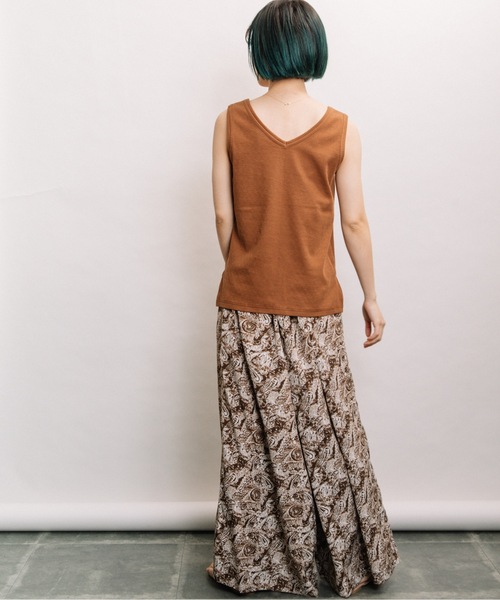 refinedworks(リファインドワークス)の「ペイズリー柄タックワイドPT(その他パンツ・レディース・ブラウン/ブラック・FREE)」の11枚目の写真