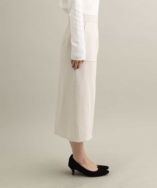 a.v.v（アーヴェヴェ）の「カノコストレッチナロースカート（スカート・レディース・アイボリー/ネイビー・34/36/38/40/42）」の16枚目の写真