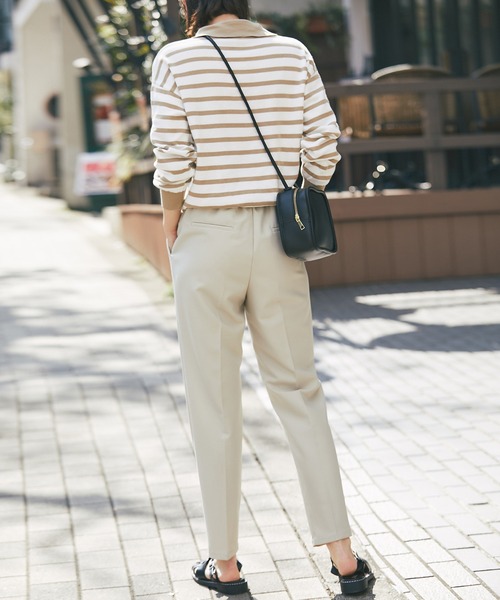 フロントタックテーパードパンツ