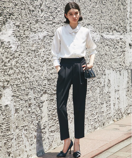 ANOTHER S（アナザーエス）の「フロントタックテーパードパンツ（スーツパンツ・レディース・ブラック/グレイッシュベージュ/サンドベージュ/グリーン/ラベンダー/イエロー/オレンジ/ネイビー/ブルーパープル/ピンク・M/L/S）」の21枚目の写真