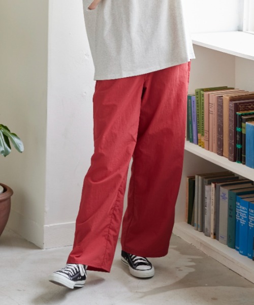 flaner（フラネ）の「Nylon color pants/ナイロンカラーパンツ（その他パンツ・レディース・ピンク/イエロー/グリーン・SMALL/MEDIUM/LARGE）」の3枚目の写真