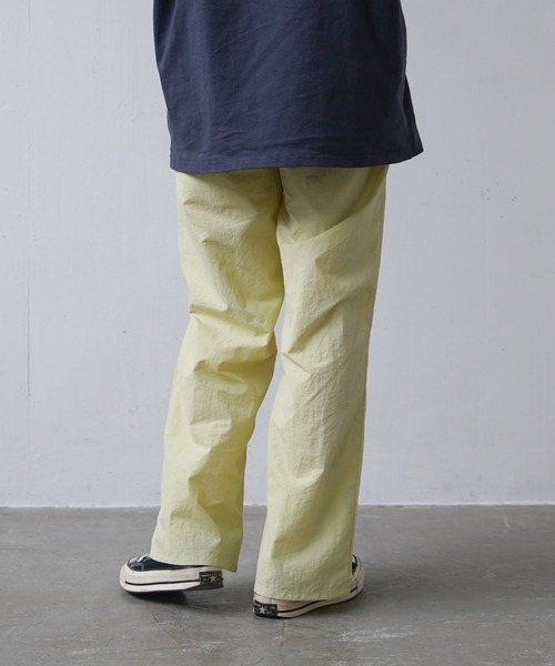 flaner（フラネ）の「Nylon color pants/ナイロンカラーパンツ（その他パンツ・レディース・ピンク/イエロー/グリーン・SMALL/MEDIUM/LARGE）」の12枚目の写真