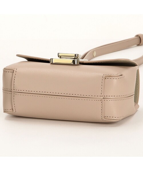 LACOSTE（ラコステ）の「アメリア レザーショルダーバッグ（ショルダーバッグ・レディース・ピンクベージュ/バーガンディー・FREE）」の9枚目の写真