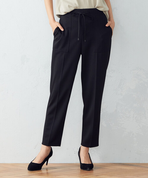 COMME CA ISM（コムサイズム）の「テーパードパンツ（その他パンツ・レディース・ブラック/グレイッシュベージュ・MEDIUM/LARGE/SMALL/X-LARGE/X-SMALL）」の5枚目の写真