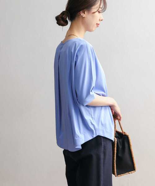 URBAN RESEARCH DOORS（アーバンリサーチドアーズ）の「バックタックドルマンカットソー（Tシャツ/カットソー・レディース・ブラック/オフホワイト/ブルー・MEDIUM）」の12枚目の写真