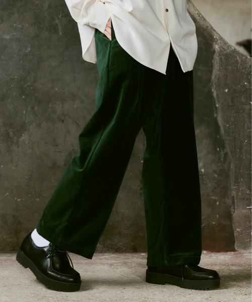 CASPER JOHN(キャスパージョン)の「Velour tapered slacks/ベロアテーパードスラックス(スラックス・メンズ・マスタード/グリーン/グレイッシュベージュ/ブラック・SMALL/MEDIUM/LARGE)」の3枚目の写真