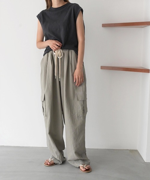 CANAL JEAN（キャナルジーン）の「choice_cnl(チョイス) リネンバルーンカーゴパンツ（カーゴパンツ・レディース・カーキ/オートミール・ONE SIZE）」の5枚目の写真