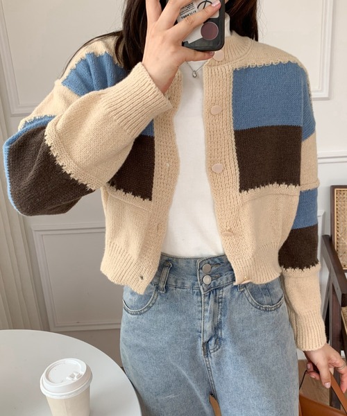 ABITOKYO(アビトーキョー)の「バイカラーニット ショーカーディガン(カーディガン/ボレロ・レディース・ネイビー/グレー/アイボリー・FREE)」の8枚目の写真