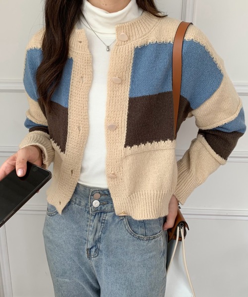 ABITOKYO(アビトーキョー)の「バイカラーニット ショーカーディガン(カーディガン/ボレロ・レディース・ネイビー/グレー/アイボリー・FREE)」の10枚目の写真