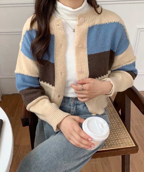 ABITOKYO(アビトーキョー)の「バイカラーニット ショーカーディガン(カーディガン/ボレロ・レディース・ネイビー/グレー/アイボリー・FREE)」の12枚目の写真