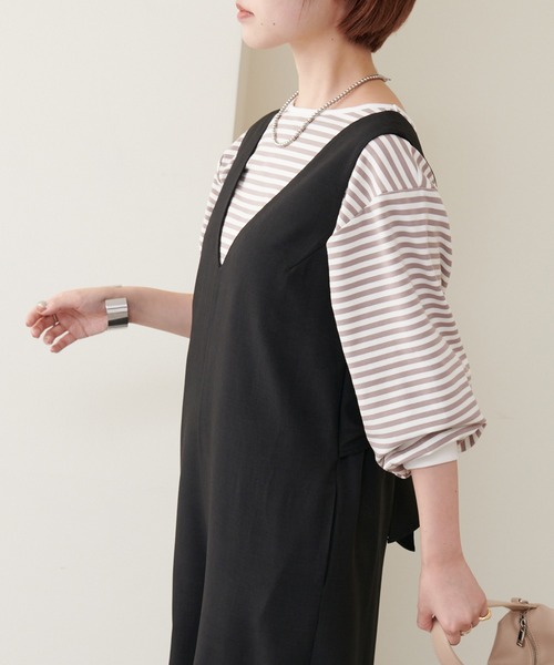 natural couture(ナチュラルクチュール)の「WEB限定/2022AWアイテム/デコルテラインぽわ袖ボーダートップス(Tシャツ/カットソー・レディース・ブラック/ブラウン/ピンク/ピンク系その他・FREE)」の3枚目の写真