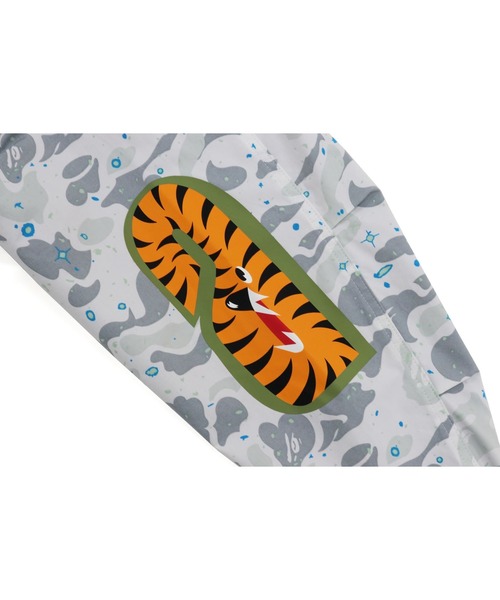 A BATHING APE(アベイシングエイプ)の「SPACE CAMO SHARK M-65 M(ミリタリージャケット・メンズ・ホワイト/ブラック・MEDIUM/LARGE/X-LARGE)」の9枚目の写真