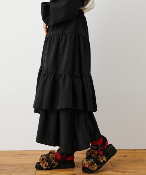 RODEO CROWNS WIDE BOWL(ロデオクラウンズワイドボウル)の「ランダムティアードスカート(スカート・レディース・ブラック/オフホワイト・FREE)」の11枚目の写真