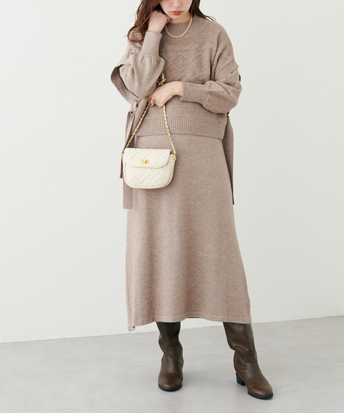 natural couture(ナチュラルクチュール)の「WEB限定/大人気リバイバル/ケーブルベスト×ニットワンピース(ワンピース・レディース・チャコールグレー/モカ/オフホワイト/ラベンダー・FREE)」の20枚目の写真