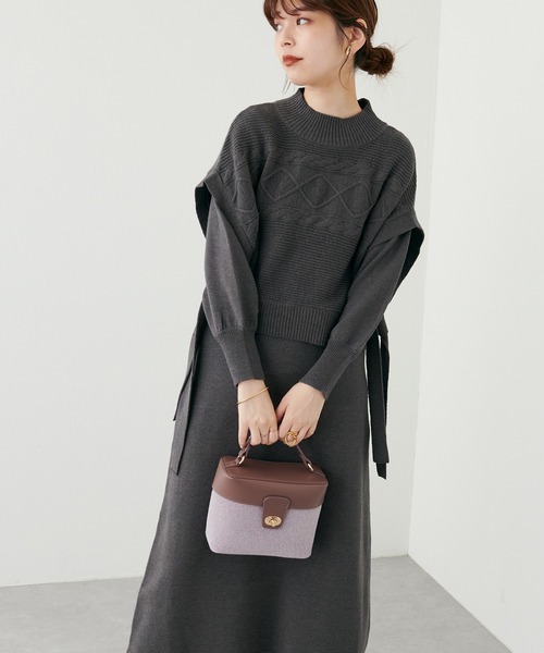 natural couture(ナチュラルクチュール)の「WEB限定/大人気リバイバル/ケーブルベスト×ニットワンピース(ワンピース・レディース・チャコールグレー/モカ/オフホワイト/ラベンダー・FREE)」の13枚目の写真