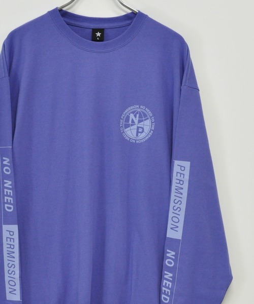 TRAP/U （トラップユー）の「16/-天竺 フロント & 袖 ロゴプリント コットン ロング Tシャツ TRAP/U（Tシャツ/カットソー・メンズ・パープル系その他/ホワイト/ブラック・L）」の3枚目の写真