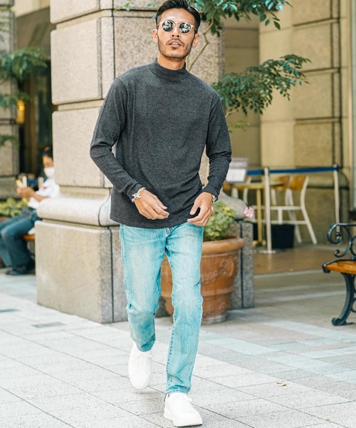 roshell（ロシェル）の「モックネック スーパーストレッチソフトタッチニット （手洗いOK）（ニット/セーター・メンズ・ホワイト系その他/ブラック系その他/グレー系その他/ブルー系その他/グレー系その他2/グレー系その他3・SMALL/MEDIUM/LARGE/X-LARGE）」の11枚目の写真