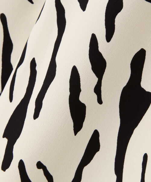 N.（N. Natural Beauty Basic）（エヌエヌナチュラルビューティーベーシック）の「アートプリントスカート（スカート・レディース・ホワイト系その他/ブラック系その他/ブラウン系その他・MEDIUM）」の9枚目の写真