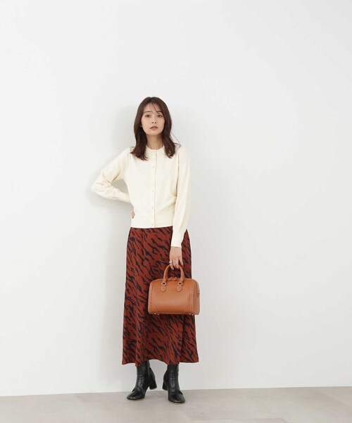 N.（N. Natural Beauty Basic）（エヌエヌナチュラルビューティーベーシック）の「アートプリントスカート（スカート・レディース・ホワイト系その他/ブラック系その他/ブラウン系その他・MEDIUM）」の6枚目の写真