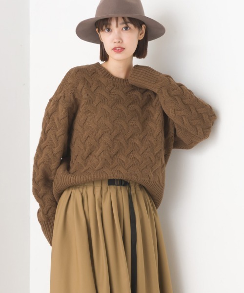 OMNES（オムネス）の「アクリルウールケーブルプルオーバーニット（ニット/セーター・レディース・アイボリー/ブラック/モカ/ライトグレー・FREE）」の19枚目の写真