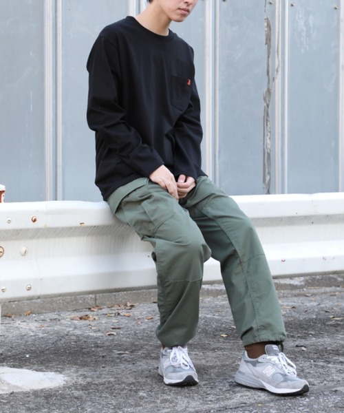 UNIVERSAL OVERALL(ユニバーサルオーバーオール)の「【UNIVERSAL OVERALL】ポケット ロングスリーブ TEE U2233210(Tシャツ/カットソー・メンズ・ブラック/ホワイト/グリーン/ベージュ/アイボリー/オートミール/グレー・L/M/XL/S/XS/3XL/2XL/4XL)」の10枚目の写真