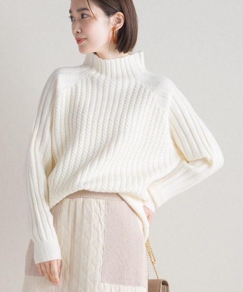 FURRY（ファーリー）の「ケーブル編みスタンドネックプルオーバー（ニット/セーター・レディース・ラベンダー/ミント/オフホワイト/ブラック・FREE）」の5枚目の写真