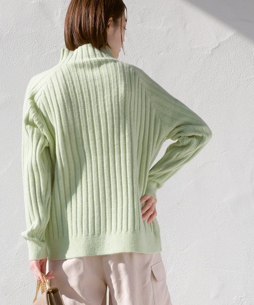 FURRY（ファーリー）の「ケーブル編みスタンドネックプルオーバー（ニット/セーター・レディース・ラベンダー/ミント/オフホワイト/ブラック・FREE）」の17枚目の写真