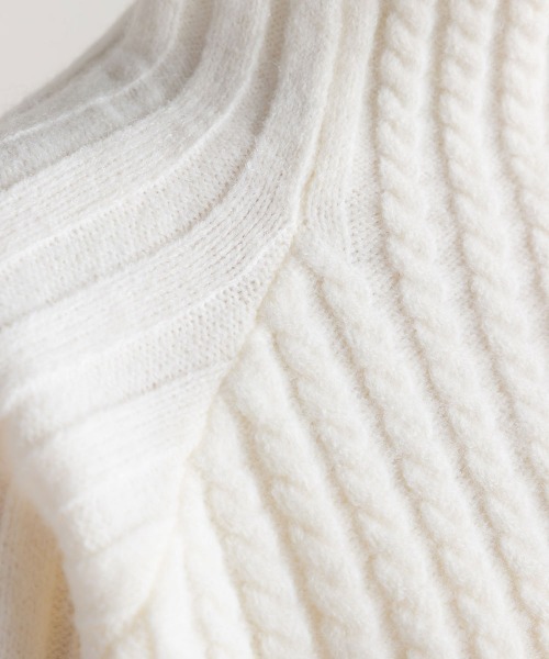 FURRY（ファーリー）の「ケーブル編みスタンドネックプルオーバー（ニット/セーター・レディース・ラベンダー/ミント/オフホワイト/ブラック・FREE）」の14枚目の写真