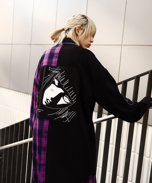 AFYF（エーエフワイエフ）の「AFYF  BILINGUAL SHIRT/バイリンガルシャツ（シャツ/ブラウス・メンズ・ブラック/ホワイト系その他/パープル系その他/レッド系その他・FREE）」の4枚目の写真