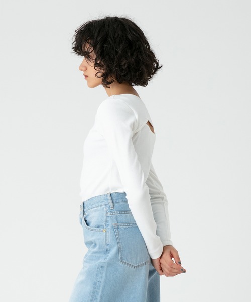 allureville(アルアバイル)の「2WAYオープンヨークRIB プルオーバー(Tシャツ/カットソー・レディース・オフホワイト/グリーン/ネイビー・2)」の15枚目の写真