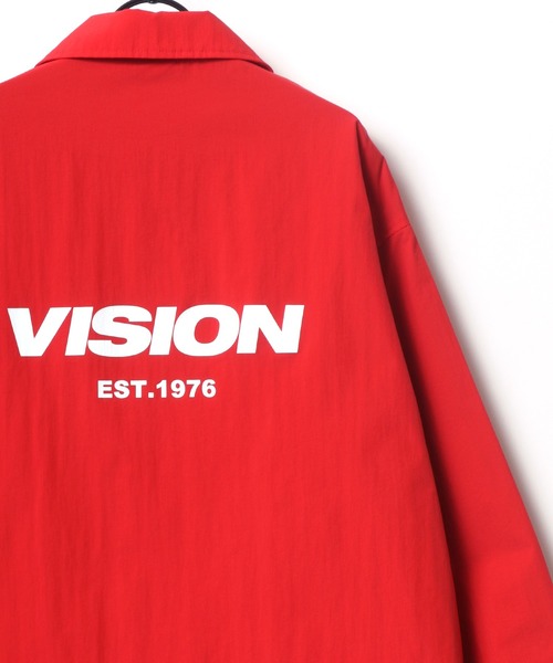 VISION STREET WEAR(ヴィジョンストリートウェア)の「VISION STREET WEAR/ヴィジョンストリートウエア ビッグシルエット ロゴ バックプリント コーチジャケット(ナイロンジャケット・メンズ・レッド/ブラック/グリーン・M/L/LL)」の1枚目の写真