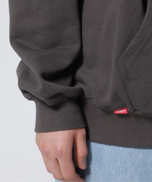 AVIREX（アヴィレックス）の「【WEB&DEPOT限定】AVIREX USA SWEAT PULL OVER PARKA / アヴィレックス スウェット プルオーバー パーカー（パーカー・メンズ・オリーブ/チャコールグレー/ブラウン/オートミール・FREE/MEDIUM/LARGE/X-LARGE/XX-LARGE）」の16枚目の写真