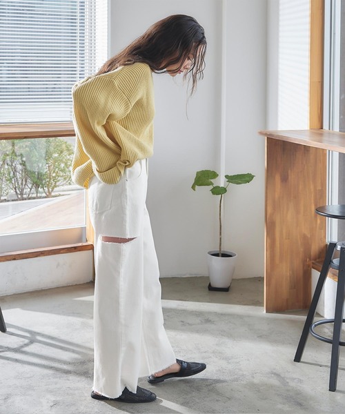 titivate(ティティベイト)の「サイドカットデザインパンツ(デニムパンツ・レディース・オフホワイト/ブルー/ライトブルー・L/M/S)」の9枚目の写真