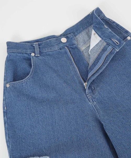 titivate(ティティベイト)の「サイドカットデザインパンツ(デニムパンツ・レディース・オフホワイト/ブルー/ライトブルー・L/M/S)」の5枚目の写真