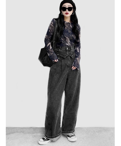 LVEU.(ラブユ.)の「【LVEU.】マーブル柄シアートップス / トップス カットソー シアー マーブル 総柄 モノトーン カラフル インナー レイヤード クルーネック ブルー グレー ブラウン ネイビー(Tシャツ/カットソー・レディース・ブラウン/ネイビー/ブルー/ブルーグレー・FREE)」の5枚目の写真