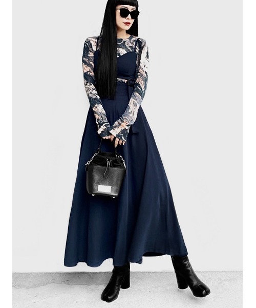 LVEU.(ラブユ.)の「【LVEU.】マーブル柄シアートップス / トップス カットソー シアー マーブル 総柄 モノトーン カラフル インナー レイヤード クルーネック ブルー グレー ブラウン ネイビー(Tシャツ/カットソー・レディース・ブラウン/ネイビー/ブルー/ブルーグレー・FREE)」の10枚目の写真