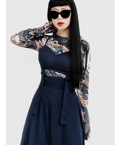 LVEU.(ラブユ.)の「【LVEU.】マーブル柄シアートップス / トップス カットソー シアー マーブル 総柄 モノトーン カラフル インナー レイヤード クルーネック ブルー グレー ブラウン ネイビー(Tシャツ/カットソー・レディース・ブラウン/ネイビー/ブルー/ブルーグレー・FREE)」の11枚目の写真