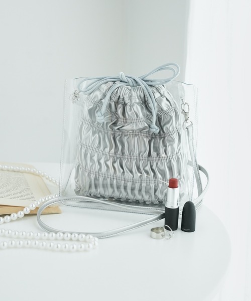 WEGO（ウィゴー）の「WEGO/シャーリング巾着付きクリアショルダー（ショルダーバッグ・レディース・サックスブルー/ライトピンク/ホワイト/シルバー/ブラック・FREE）」の5枚目の写真