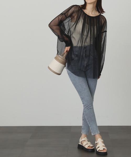 FREE'S MART（フリーズマート）の「【Sシリーズ対応】ハイウエストボタンフライスキニーデニムパンツ（デニムパンツ・レディース・ダークネイビー/ブルー系その他・MEDIUM/SMALL/X-SMALL）」の12枚目の写真