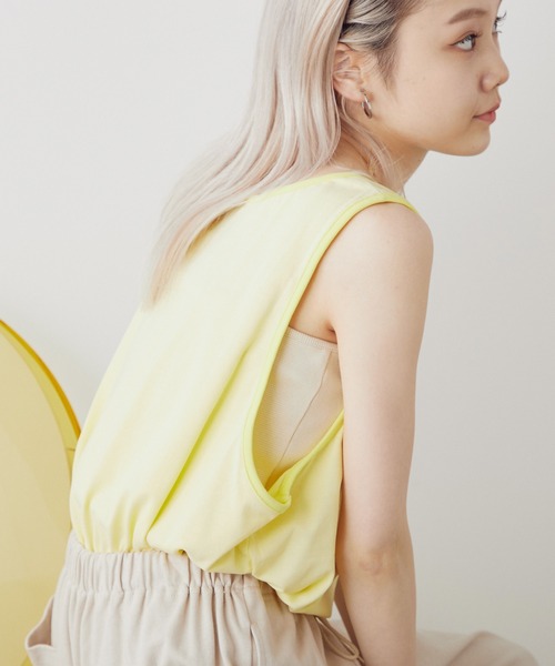 WHIMSIC（ウィムジック）の「【UNISEX】プレーンカラータンクトップ（タンクトップ・メンズ・イエロー/ライトグレー/シルバー/ブルー・FREE）」の3枚目の写真