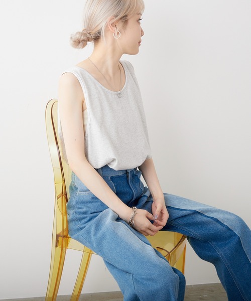 WHIMSIC（ウィムジック）の「【UNISEX】プレーンカラータンクトップ（タンクトップ・メンズ・イエロー/ライトグレー/シルバー/ブルー・FREE）」の17枚目の写真